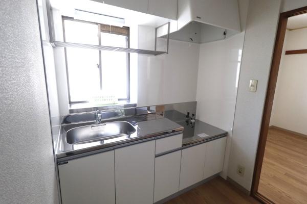 海老名市大谷北４丁目のアパート