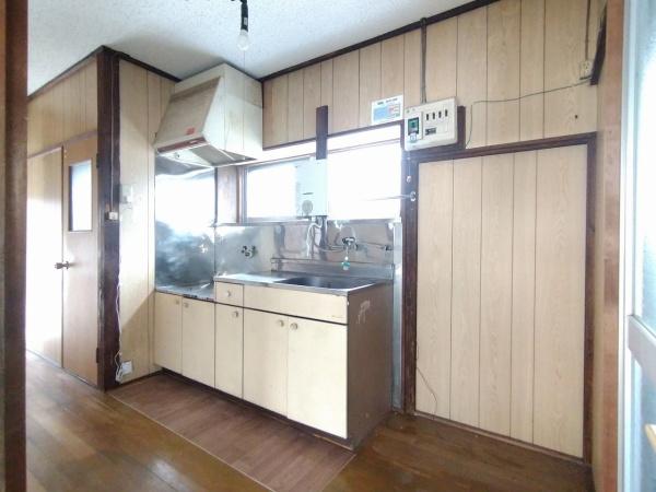 海老名市国分寺台３丁目貸戸建