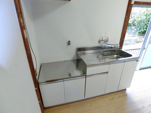 綾瀬市早川貸戸建A10号棟(キッチン)