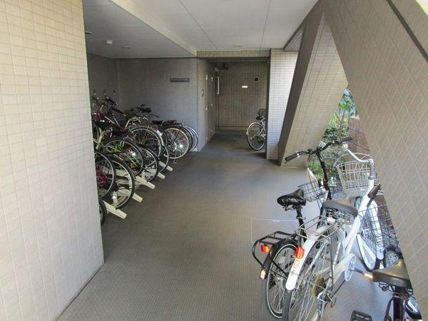 グランシャリオ