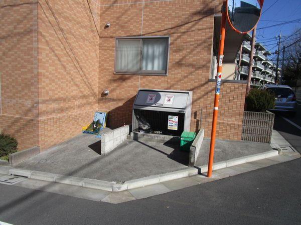 コスモコート西徳
