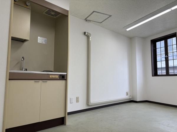 共同ビル田中