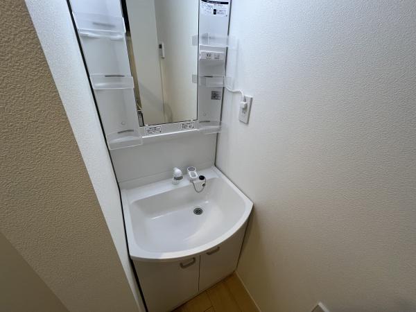 ソレイユエイト赤塚