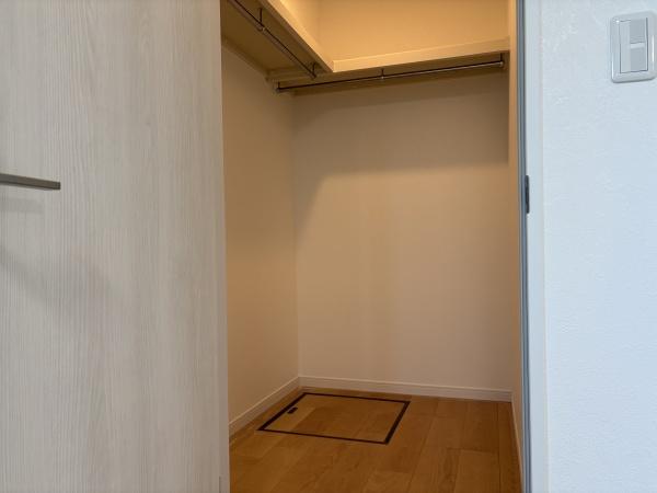 三高・ヴィラ徳丸