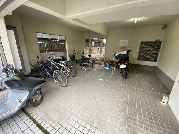 赤塚マンション