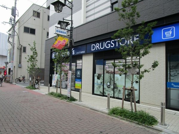 ポルシェ下赤塚(トモズ下赤塚店)