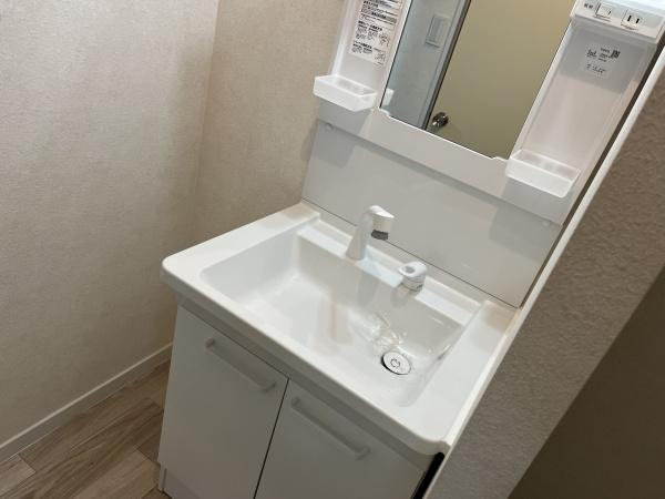 赤塚4丁目貸家