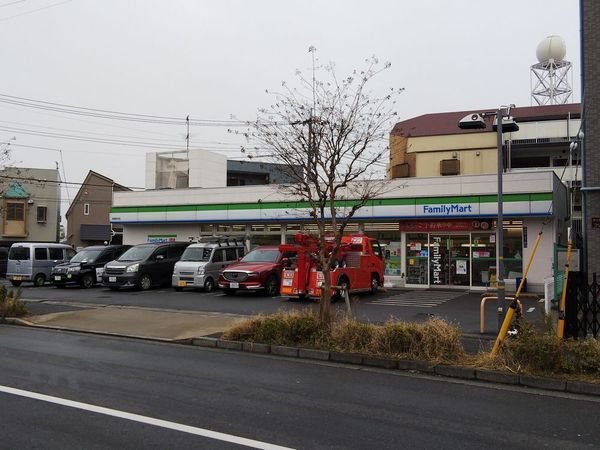 サンハイム西台(ファミリーマート板橋西台店)