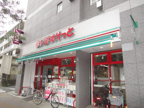 グランクオール赤塚(まいばすけっと)