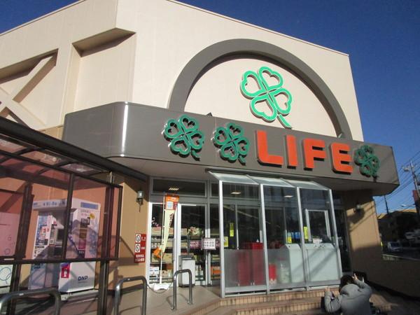 ルフォンプログレ赤塚(ライフ赤塚店)