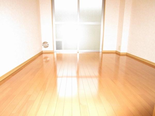 コスモコート西徳