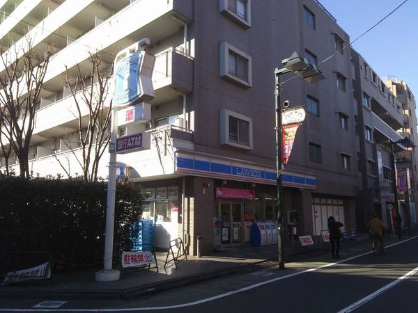 川上ハイツ(ローソン東武練馬駅北口店)