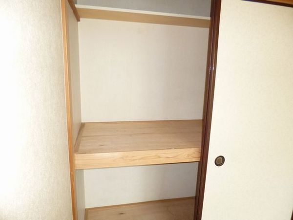 サンフラワー吉村(収納)