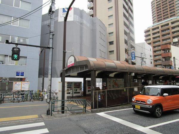 イナリビル(早稲田駅(都電荒川線))