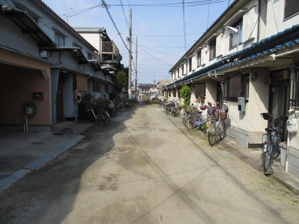 松山町1丁目貸家