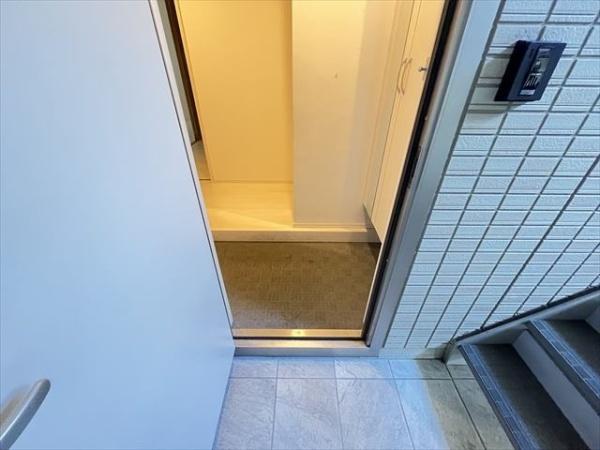 アゼリア東太子