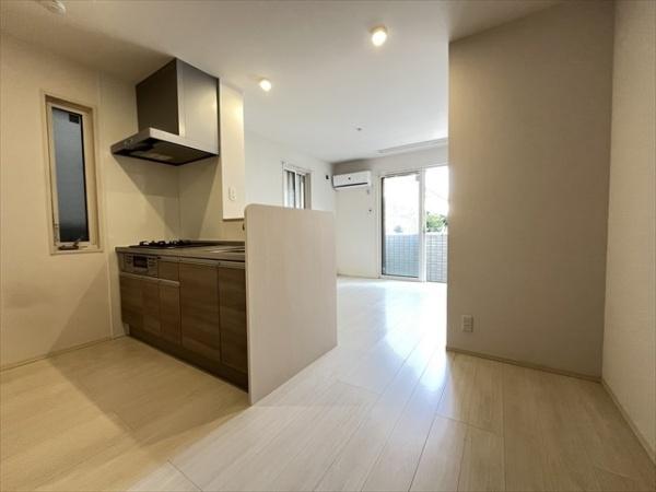 アゼリア東太子