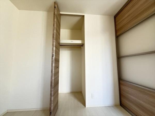 アゼリア東太子