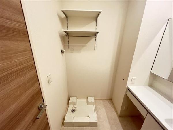 アゼリア東太子