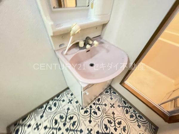 ワイズシステムビル