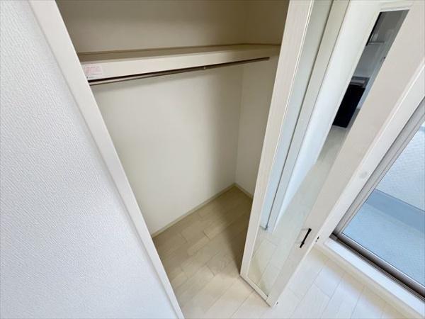 クリエオーレ若草2(収納)