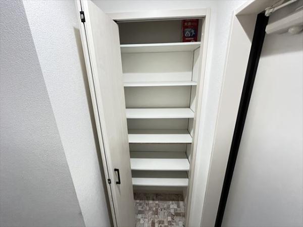 クリエオーレ若草2(玄関)