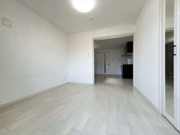 クリエオーレ若草2(洋室)