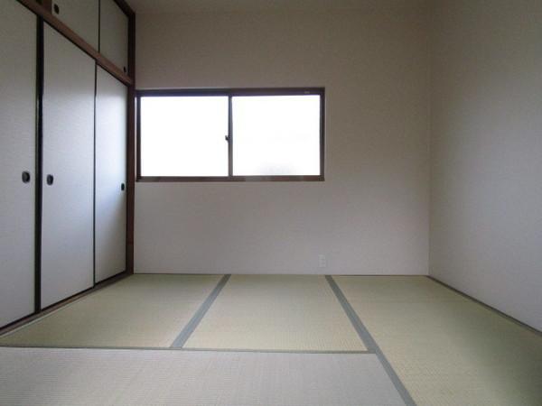 伊藤貸家　東棟