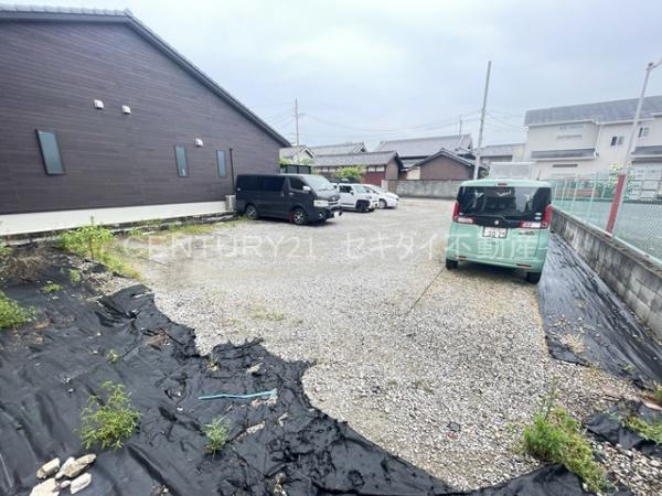 八尾市若林町３丁目のマンション
