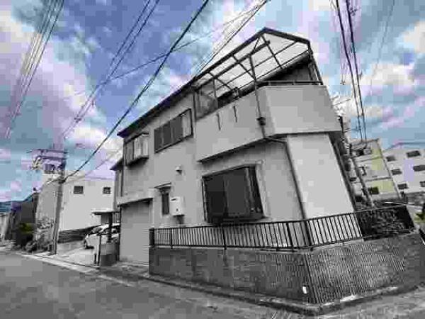 八尾木5丁目ガレージ付き戸建て