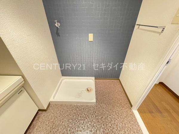 ルデラ若草２５番地