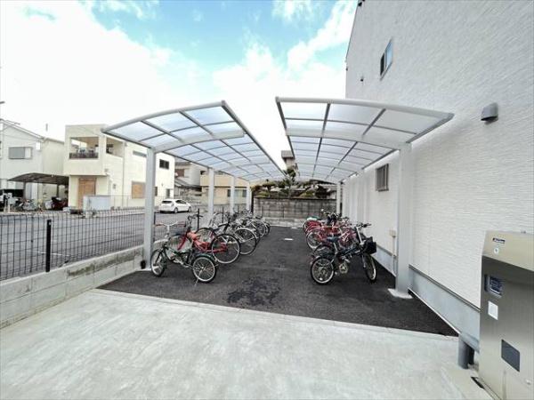 ブラインドアリー東本町