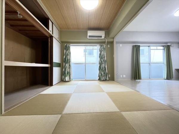 ロイヤル山本