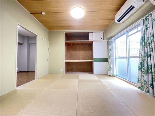 ロイヤル山本