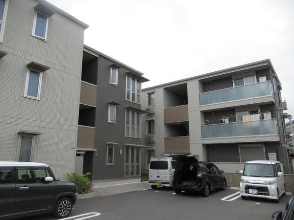 メゾンクレードル