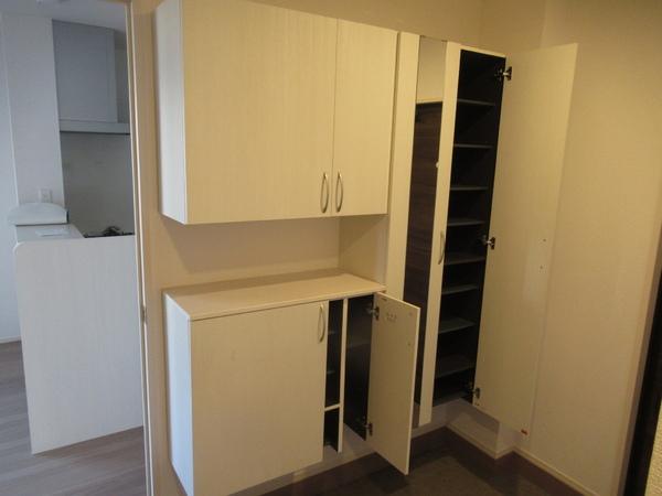 メゾンクレードル