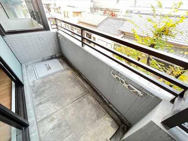 八尾市本町５丁目のマンション