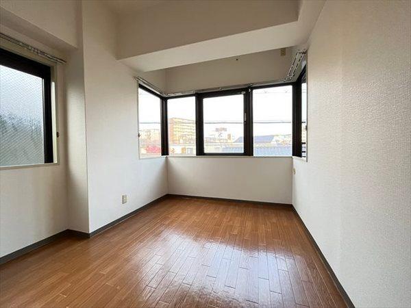 八尾市本町５丁目のマンション