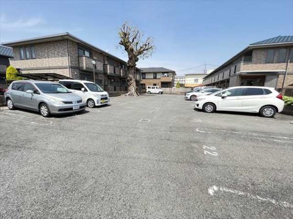 メゾン　ラグランジュ
