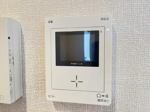メゾン　ラグランジュ