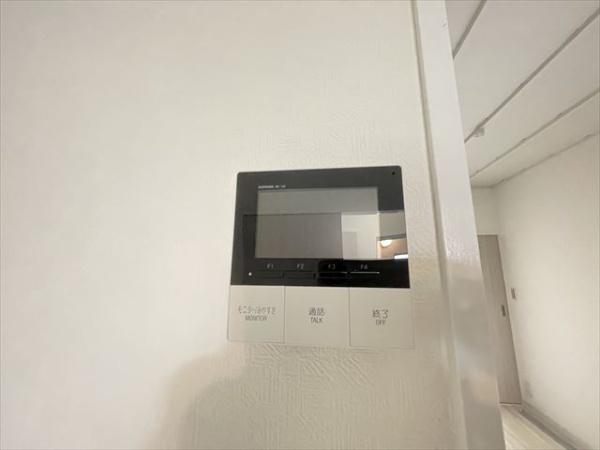 長池町1丁目貸家