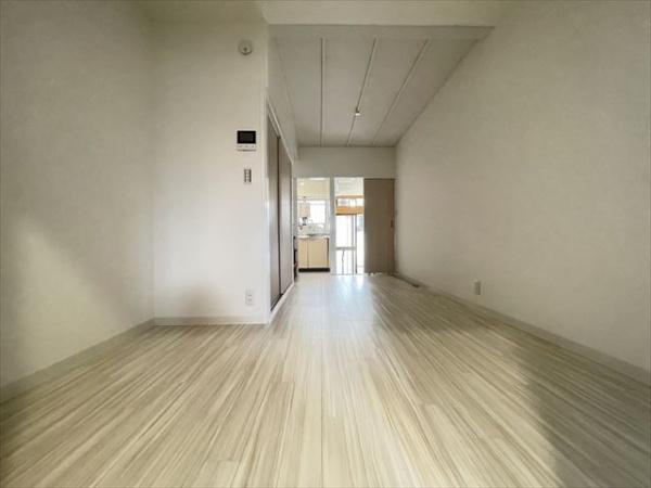 長池町1丁目貸家
