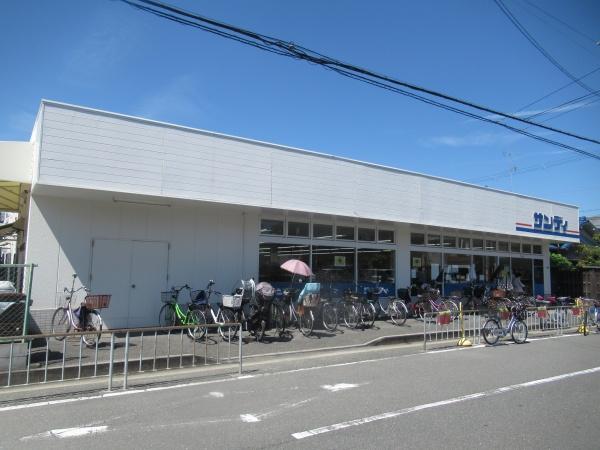 スリーズ長瀬(サンディ　大蓮店)