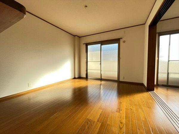 ポラリスB棟(リビング)