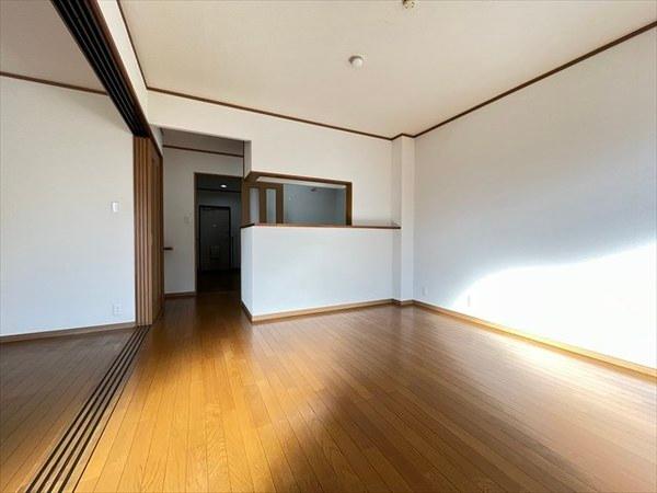 ポラリスB棟(リビング)