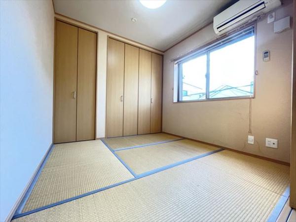 福万寺町南4丁目ガレージ付き戸建て