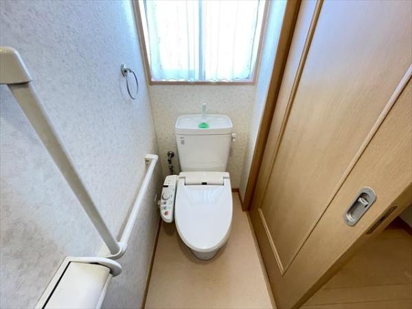 福万寺町南4丁目ガレージ付き戸建て