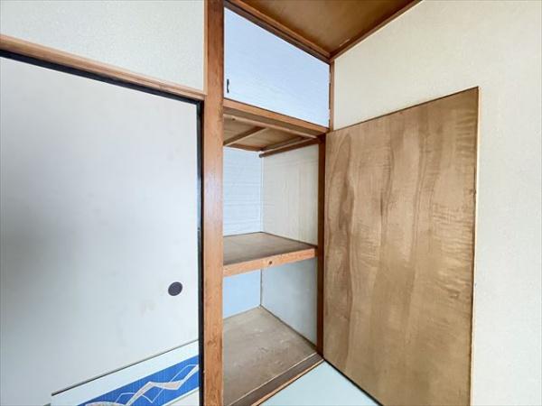 東弓削1丁目貸家