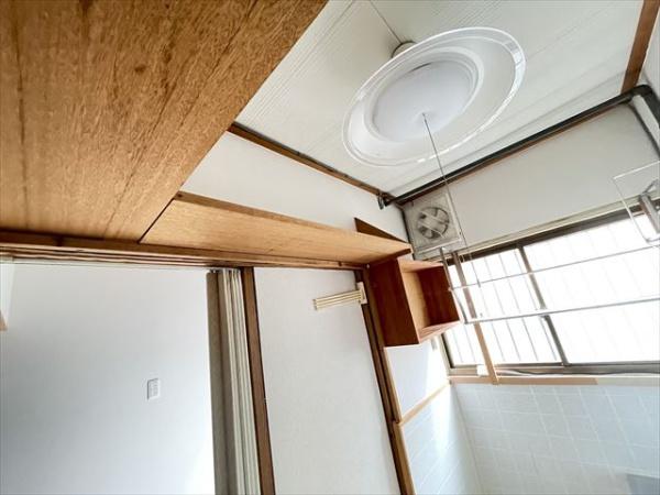 東弓削1丁目貸家