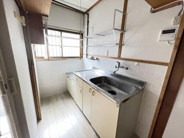 東弓削1丁目貸家